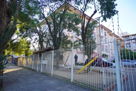 Apartamento à venda com 65m², 2 quartos e 1 vaga Apartamento à venda com 65m², 2 quartos e 1 vagaFachada