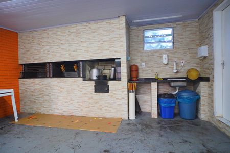 Apartamento à venda com 65m², 2 quartos e 1 vaga Apartamento à venda com 65m², 2 quartos e 1 vagaÁrea comum - Salão de festas