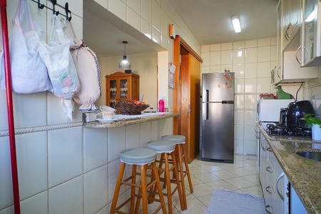 Apartamento à venda com 65m², 2 quartos e 1 vaga Apartamento à venda com 65m², 2 quartos e 1 vagaCozinha