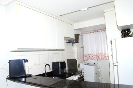 Apartamento à venda com 47m², 2 quartos e 1 vagaCozinha e Área de Serviço