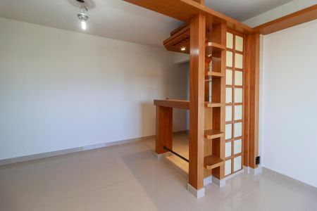 Apartamento à venda com 85m², 2 quartos e 1 vaga Apartamento à venda com 85m², 2 quartos e 1 vagaSala