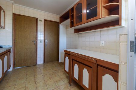 Apartamento à venda com 85m², 2 quartos e 1 vaga Apartamento à venda com 85m², 2 quartos e 1 vagaCozinha