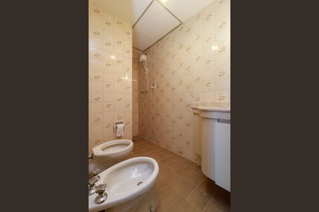 Apartamento à venda com 85m², 2 quartos e 1 vaga Apartamento à venda com 85m², 2 quartos e 1 vagaBanheiro 2