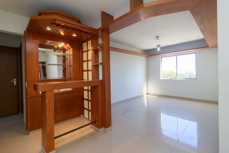 Apartamento à venda com 85m², 2 quartos e 1 vaga Apartamento à venda com 85m², 2 quartos e 1 vagaSala