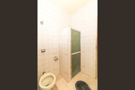 Banheiro de casa para alugar com 1 quarto, 148m² em Realengo, Rio de Janeiro