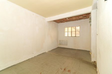Quarto de casa para alugar com 1 quarto, 148m² em Realengo, Rio de Janeiro
