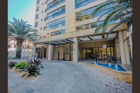 Apartamento à venda com 166m², 3 quartos e 4 vagas Apartamento à venda com 166m², 3 quartos e 4 vagasFachada