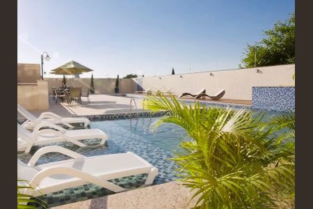 Apartamento à venda com 166m², 3 quartos e 4 vagas Apartamento à venda com 166m², 3 quartos e 4 vagasÁrea externa