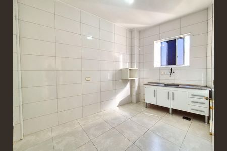 Cozinha de apartamento para alugar com 1 quarto, 77m² em Santa Ifigênia, São Paulo