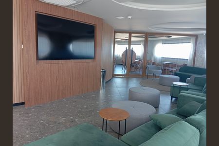 Studio para alugar com 42m², 1 quarto e sem vaga Studio para alugar com 42m², 1 quarto e sem vagaSala de TV