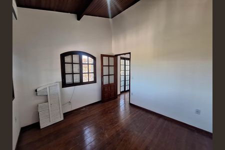 Quarto 2 de casa para alugar com 6 quartos, 400m² em Piratininga, Niterói