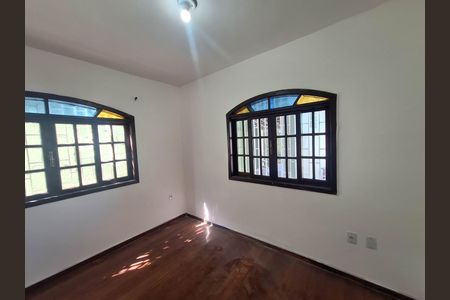 Casa para alugar com 400m², 6 quartos e 2 vagasQuarto 1