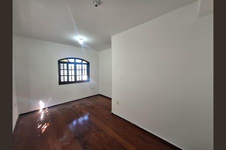 Casa para alugar com 400m², 6 quartos e 2 vagasQuarto 1
