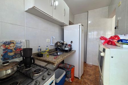 Cozinha de apartamento para alugar com 1 quarto, 37m² em Cidade Ocian, Praia Grande