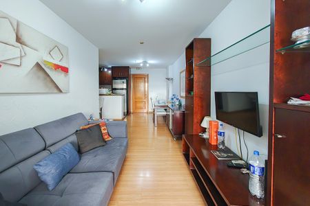 Apartamento à venda com 56m², 1 quarto e 1 vaga Apartamento à venda com 56m², 1 quarto e 1 vagaSala