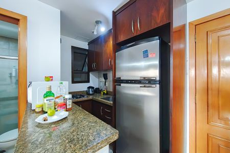 Apartamento à venda com 56m², 1 quarto e 1 vaga Apartamento à venda com 56m², 1 quarto e 1 vagaCozinha