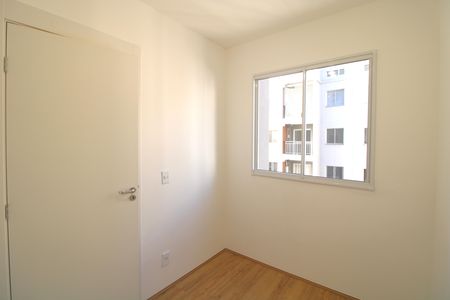 Quarto 2 de apartamento para alugar com 2 quartos, 37m² em Vila Isa, São Paulo