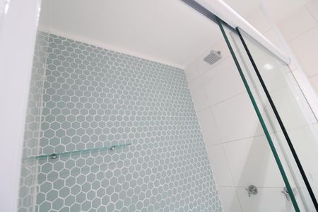 Banheiro de apartamento para alugar com 2 quartos, 37m² em Vila Isa, São Paulo