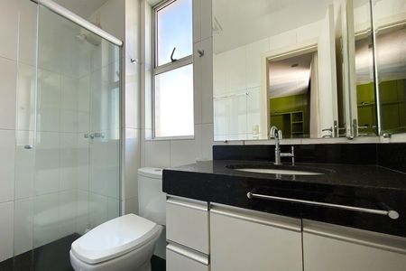 Banheiro da Suíte de apartamento à venda com 3 quartos, 169m² em UNIÃO, Belo Horizonte