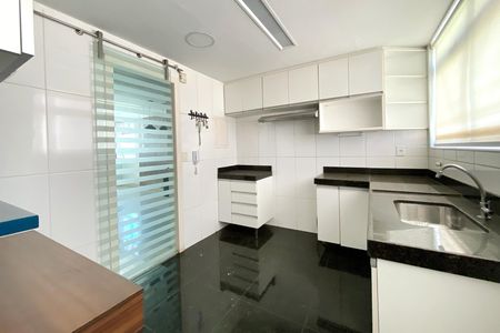 Cozinha de apartamento à venda com 3 quartos, 169m² em UNIÃO, Belo Horizonte