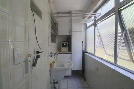 Apartamento para alugar com 90m², 2 quartos e 2 vagas Apartamento para alugar com 90m², 2 quartos e 2 vagasÁrea de Serviço