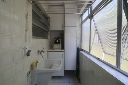 Apartamento para alugar com 90m², 2 quartos e 2 vagas Apartamento para alugar com 90m², 2 quartos e 2 vagasÁrea de Serviço