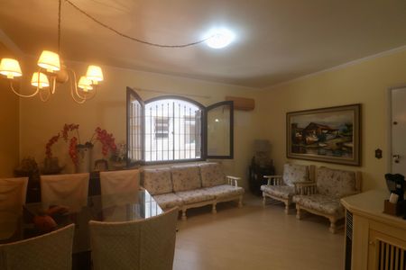 Apartamento para alugar com 90m², 2 quartos e 2 vagas Apartamento para alugar com 90m², 2 quartos e 2 vagasSala