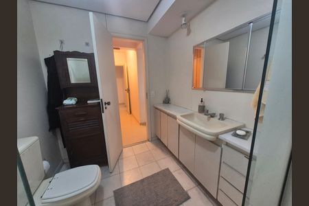 Apartamento para alugar com 140m², 3 quartos e 2 vagas Apartamento para alugar com 140m², 3 quartos e 2 vagasQuarto 1 - Suíte