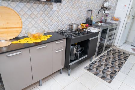 Casa à venda com 136m², 2 quartos e sem vaga Casa à venda com 136m², 2 quartos e sem vagaCozinha