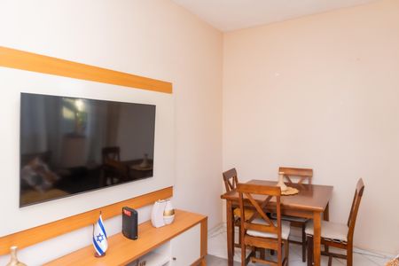 Sala de casa à venda com 2 quartos, 136m² em Coelho Neto, Rio de Janeiro