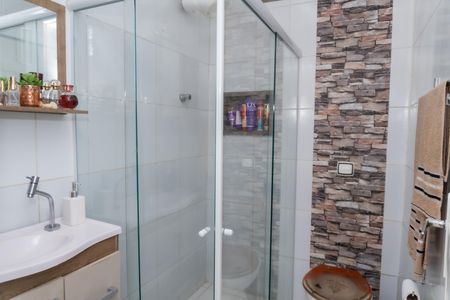Casa à venda com 136m², 2 quartos e sem vaga Casa à venda com 136m², 2 quartos e sem vagaBanheiro Social
