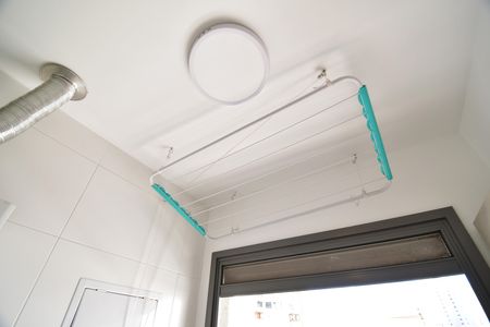 Apartamento para alugar com 67m², 2 quartos e 1 vagaÁrea de Serviço
