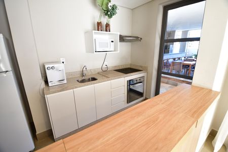 Apartamento para alugar com 67m², 2 quartos e 1 vagaÁrea comum - Salão de festas