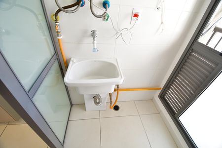 Apartamento para alugar com 67m², 2 quartos e 1 vagaÁrea de Serviço