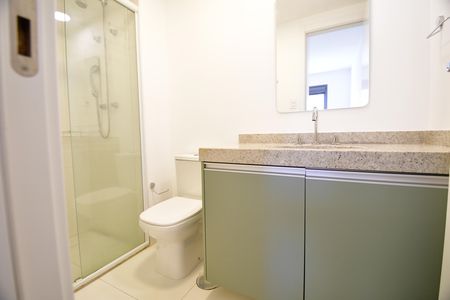 Apartamento para alugar com 67m², 2 quartos e 1 vagaBanheiro Suíte