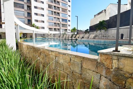 Apartamento para alugar com 67m², 2 quartos e 1 vagaÁrea comum - Piscina