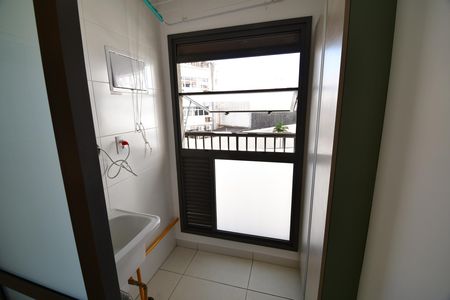 Área de Serviço de apartamento para alugar com 2 quartos, 67m² em Jardim Brasil, Campinas