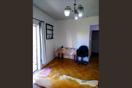 Apartamento à venda com 98m², 2 quartos e sem vaga Apartamento à venda com 98m², 2 quartos e sem vagaSala