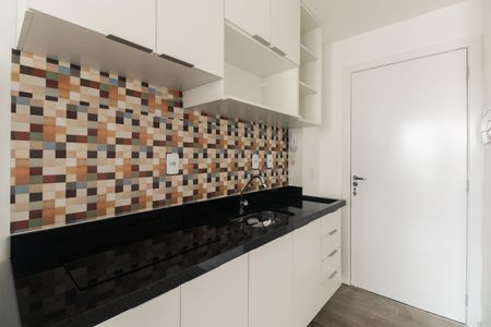 Studio - Cozinha de kitnet/studio para alugar com 1 quarto, 36m² em Chácara Seis de Outubro, São Paulo