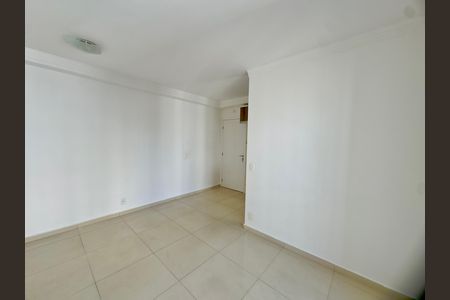 Apartamento para alugar com 57m², 3 quartos e 1 vaga
