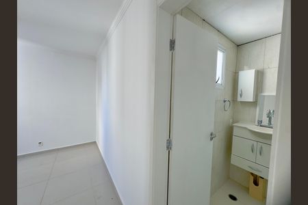 Apartamento para alugar com 57m², 3 quartos e 1 vaga Apartamento para alugar com 57m², 3 quartos e 1 vagaBanheiro da Suíte 1
