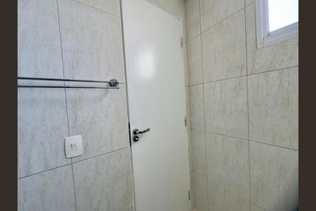 Apartamento para alugar com 57m², 3 quartos e 1 vaga Apartamento para alugar com 57m², 3 quartos e 1 vagaBanheiro 2