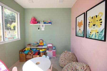 Área comum de apartamento para alugar com 2 quartos, 40m² em Jardim Helian, São Paulo