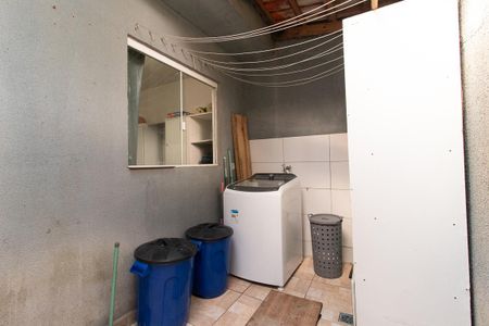 Área de Serviço de casa de condomínio à venda com 2 quartos, 47m² em Campo de Santana, Curitiba