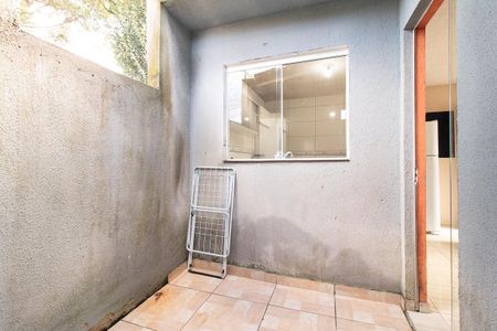 Área de Serviço de casa de condomínio à venda com 2 quartos, 47m² em Campo de Santana, Curitiba