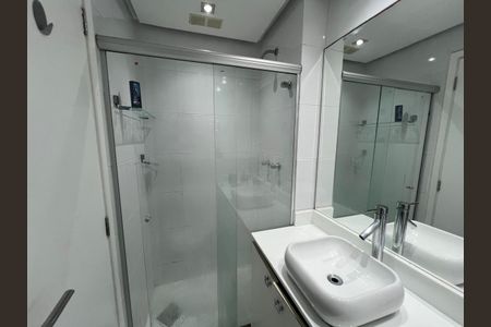 Banheiro de apartamento para alugar com 2 quartos, 67m² em Recreio dos Bandeirantes, Rio de Janeiro