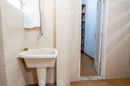 Apartamento para alugar com 73m², 2 quartos e sem vaga Apartamento para alugar com 73m², 2 quartos e sem vagaÁrea de Serviço