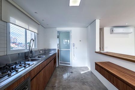 Cozinha de apartamento para alugar com 2 quartos, 110m² em Vila Formosa, São Paulo