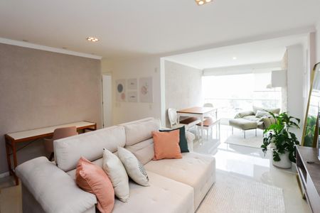 Apartamento para alugar com 2 quartos, 74m² em Campo Belo, São Paulo