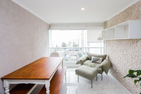Apartamento para alugar com 2 quartos, 74m² em Campo Belo, São Paulo
